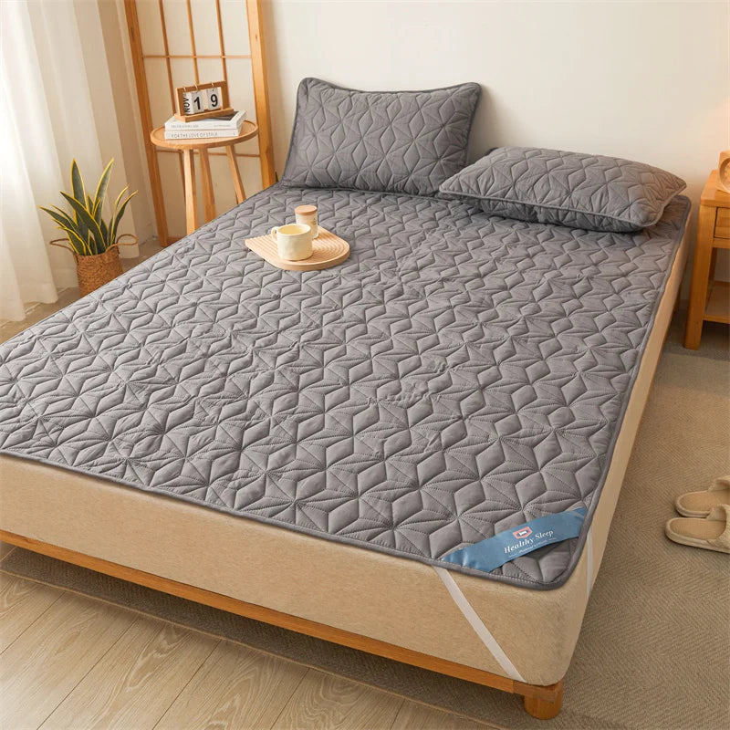 Gris / 90x190cm,Gris / 90x200cm,Gris / 120x200cm,Gris / 140x190cm,Gris / 140x200cm,Gris / 150x200cm,Gris / 160x200cm,Gris / 180x200cm,Gris / 200x200cm,Gris / 200x220cm