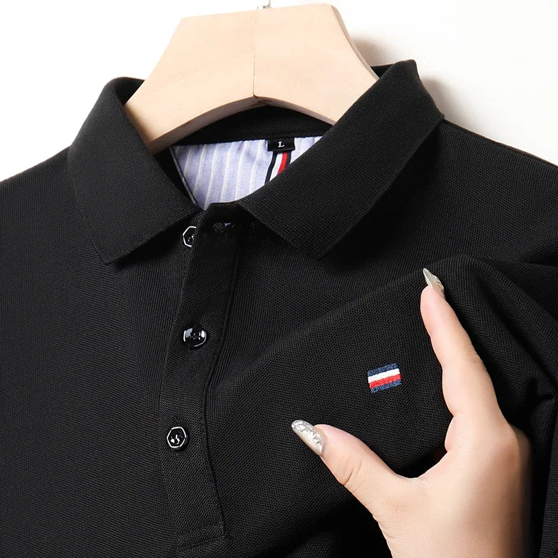 Polo déconctracté brodé et respirant