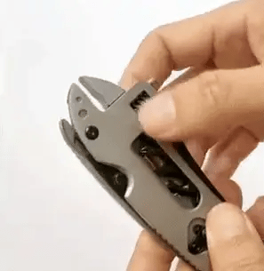 Couteau Suisse de Survie Multi-Outils