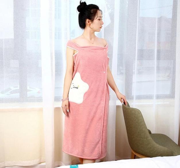 DESTOCKAGE I Serviette de Bain effet Robe