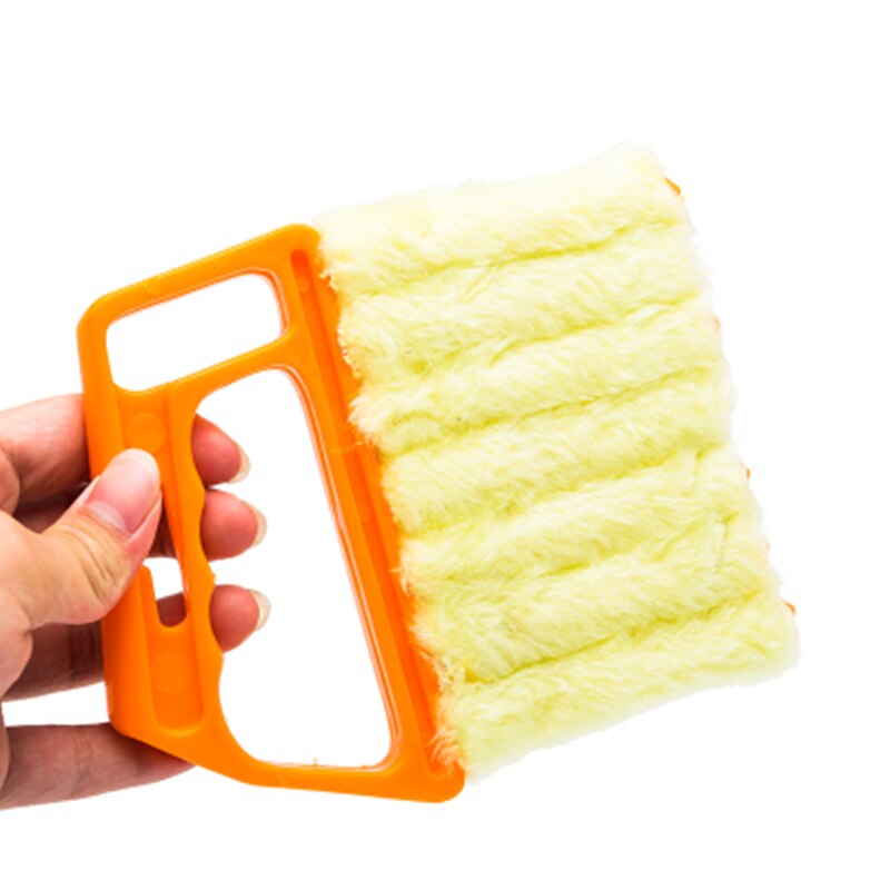 Brosse de nettoyage pour stores