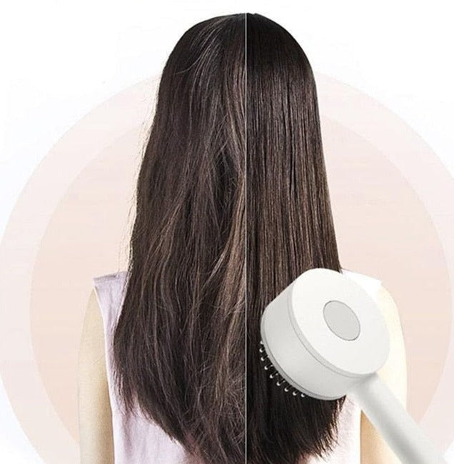 Brosse à cheveux auto-nettoyante