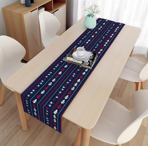 Chemin de table de Noël