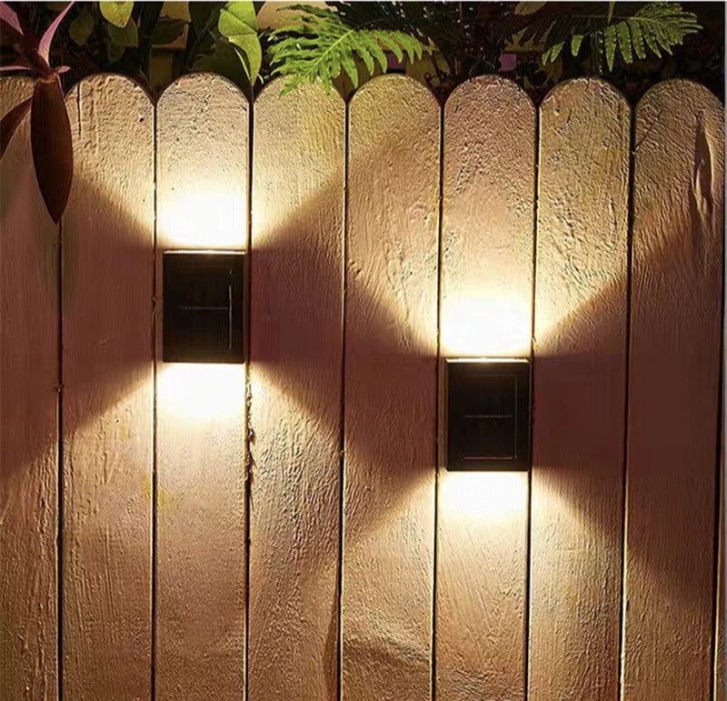 Lot de 4 appliques à énergie solaire