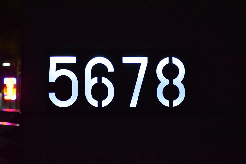 Numéro de maison solaire