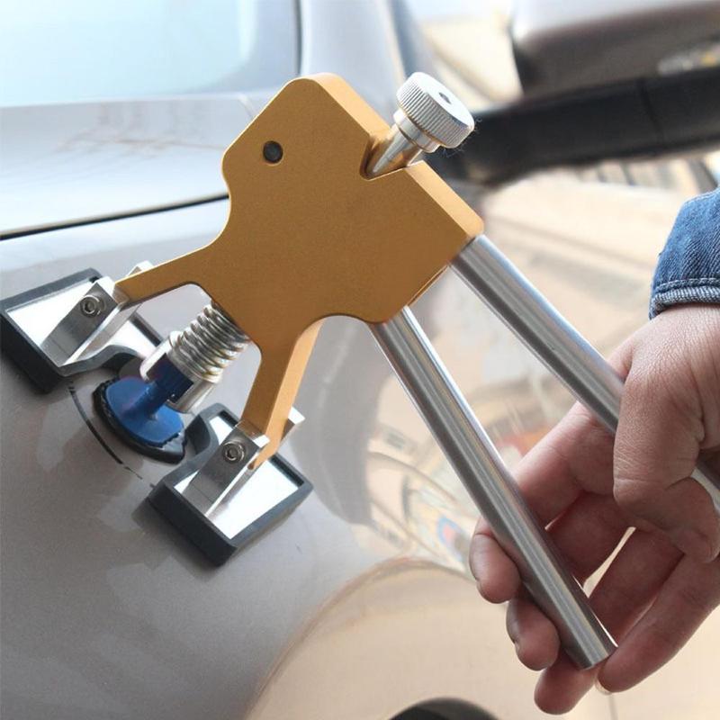 Outil de réparation pour voiture