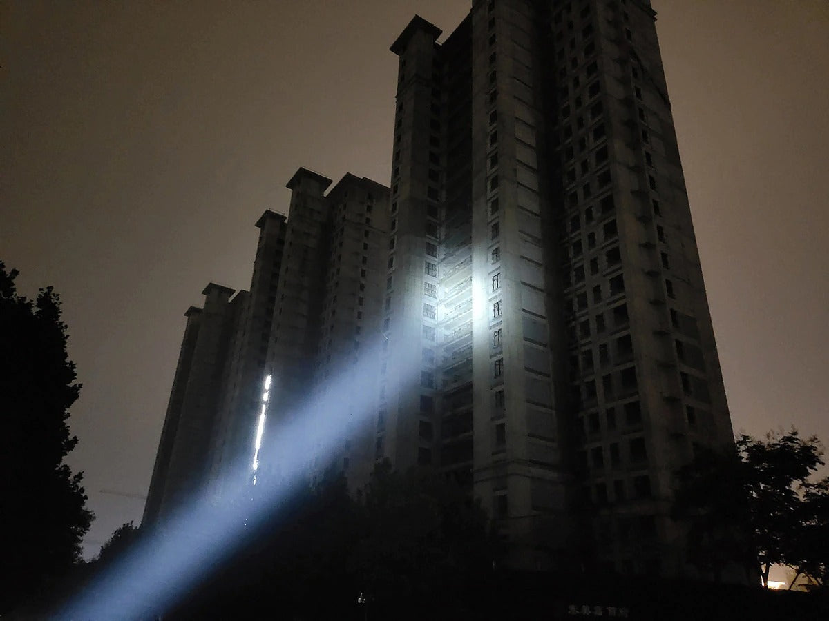 Lampe Torche Puissance MAX - Portée 300m