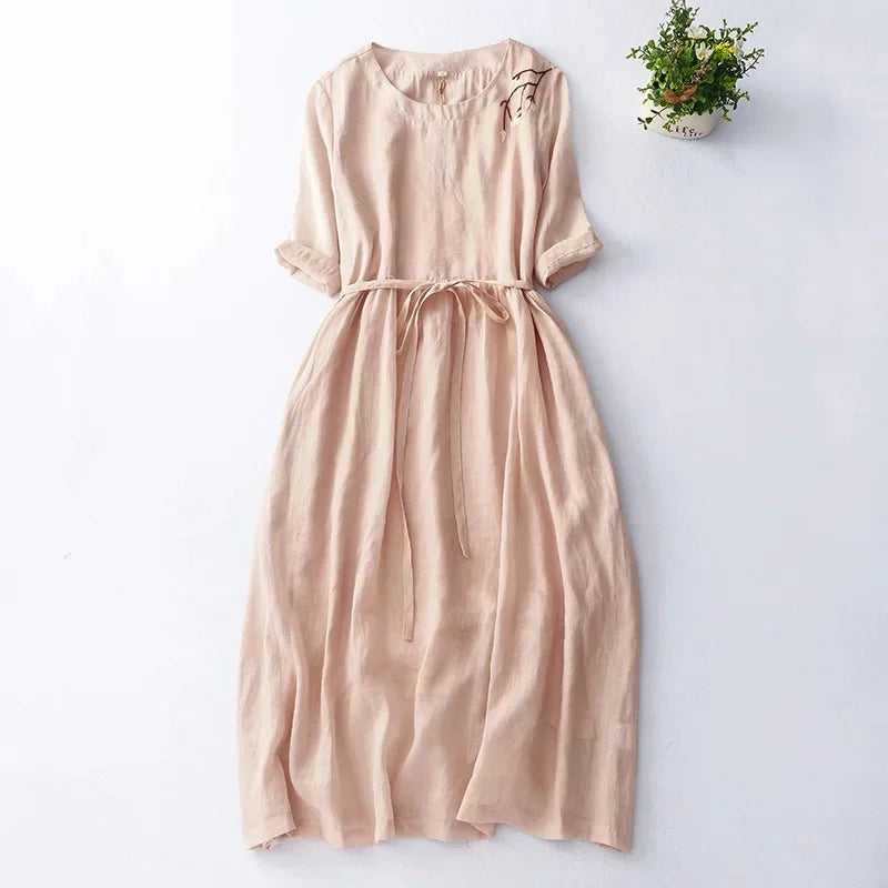 Robe Brodée Légère Manches Courtes avec Ceinture - Printemps/ Été 2026