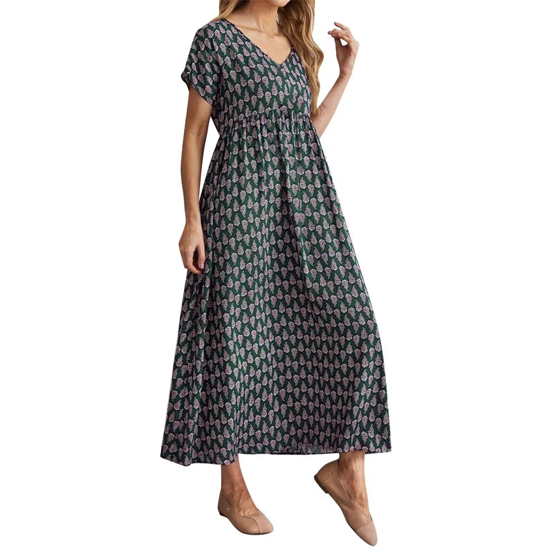 Robe longue bohème grande taille à imprimé — manches courtes, col V, taille élastique
