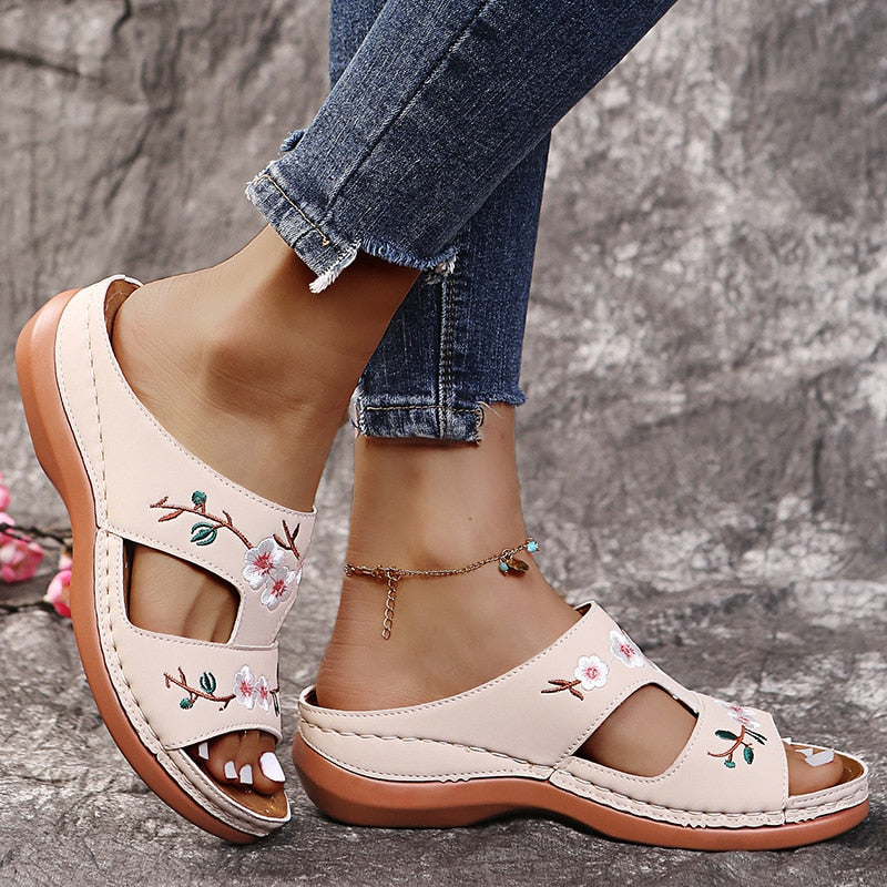 Claquettes Fleuris
