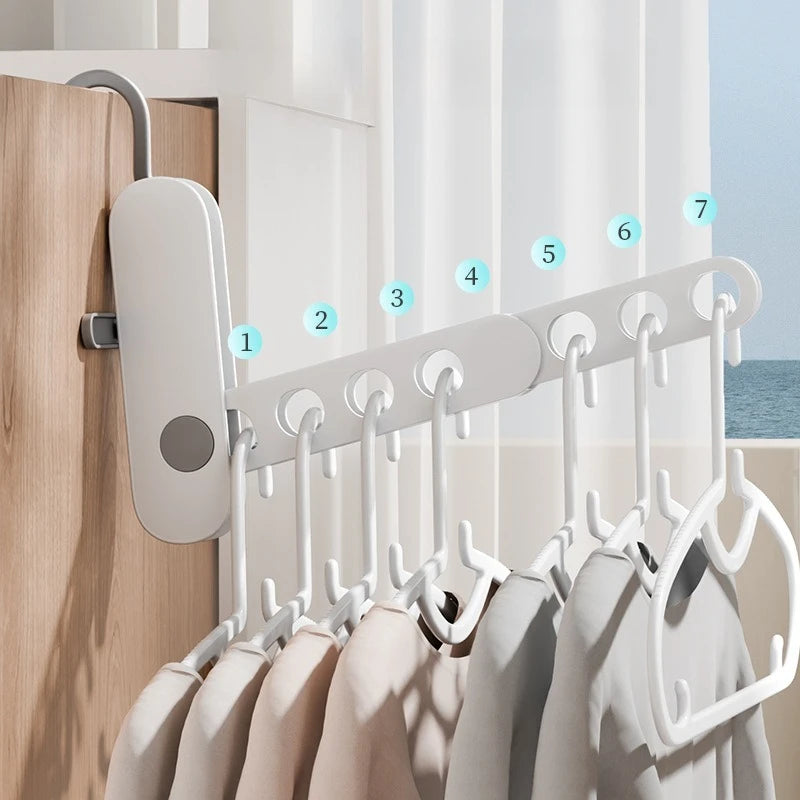 Cintre de Voyage Pliable 7 Accroches – Compact & Pratique