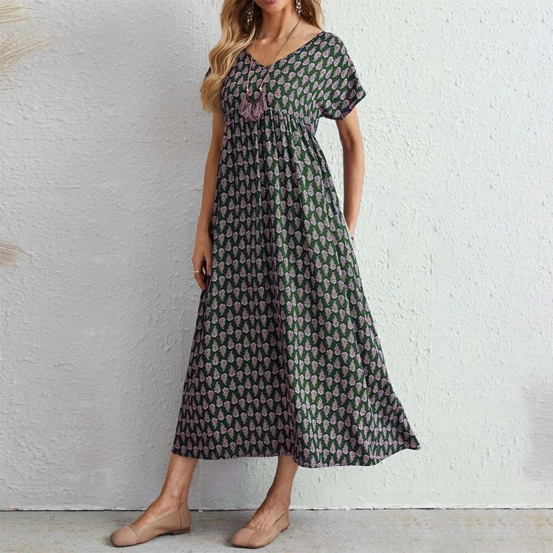 Robe longue bohème grande taille à imprimé — manches courtes, col V, taille élastique