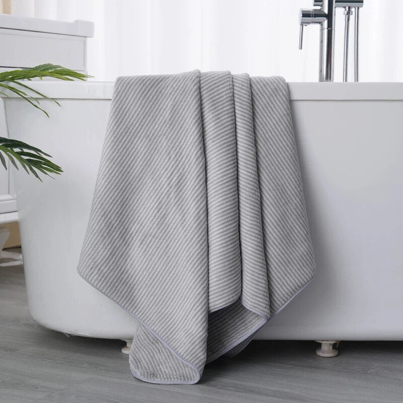 Serviette de bain épaisse et douce pour le corps - 70x140cm